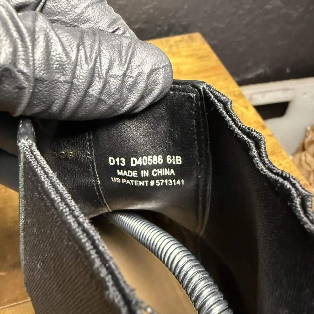 Cole Haan Nike Air D40586 Black‎ Leather Chelsea Ankle Boots Womens 6.5B